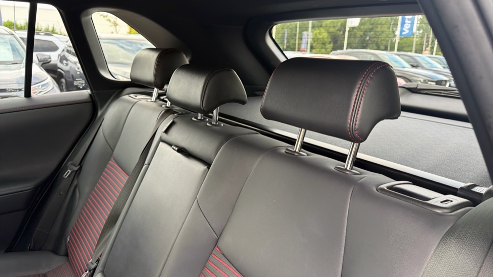 Toyota RAV4 2.5 PHEV Dynamic 5dr CVT Estate - Image 34