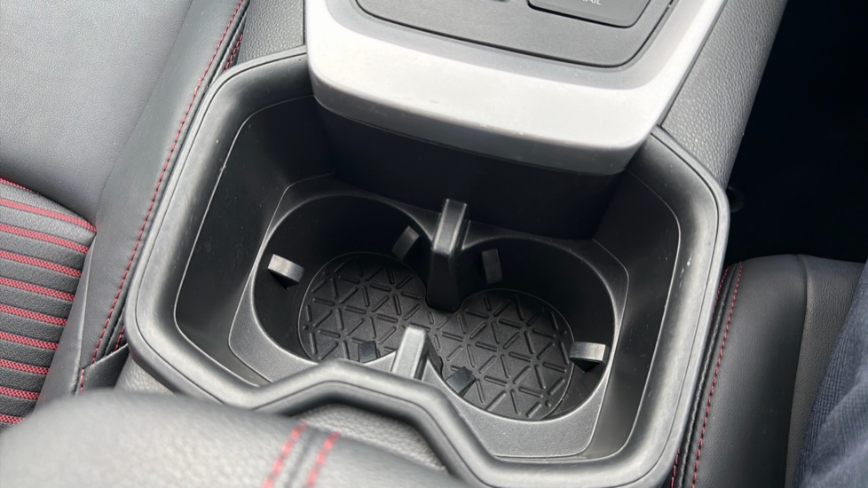 Toyota RAV4 2.5 PHEV Dynamic 5dr CVT Estate - Image 45
