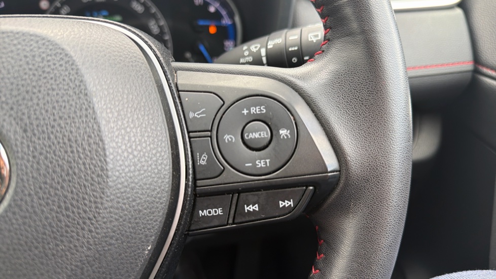 Toyota RAV4 2.5 PHEV Dynamic 5dr CVT Estate - Image 47