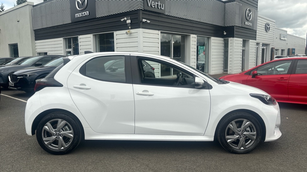 Toyota Yaris 1.5 Hybrid Icon 5dr CVT Hybrid Hatchback - Image 23