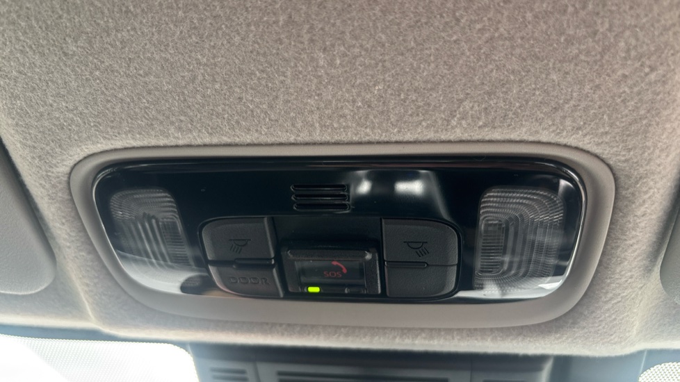 Toyota Yaris 1.5 Hybrid Icon 5dr CVT Hybrid Hatchback - Image 34