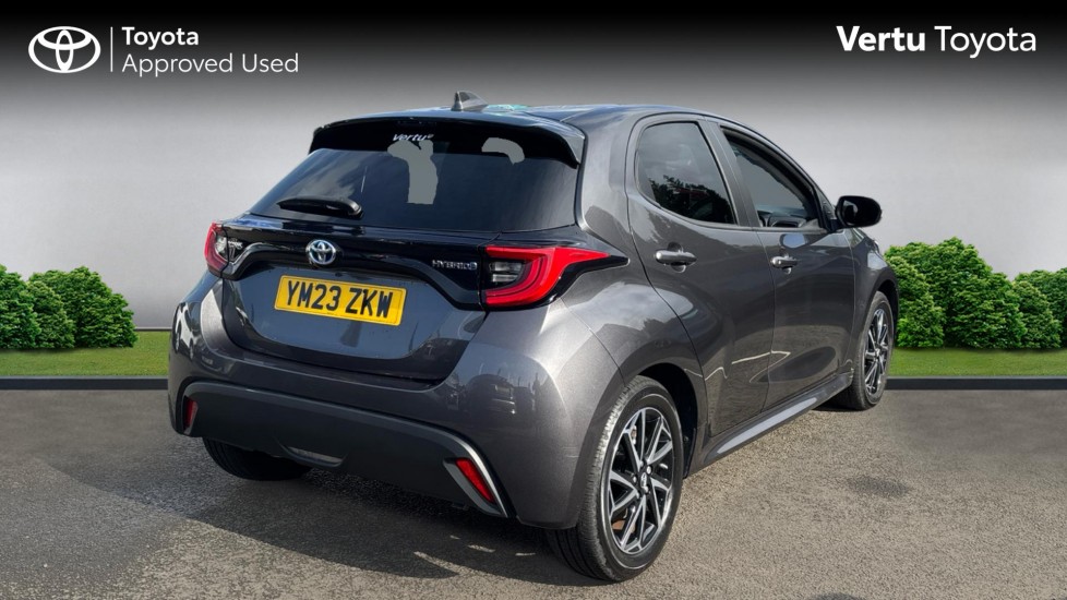 Toyota Yaris 1.5 Hybrid Design 5dr CVT Hybrid Hatchback - Image 2