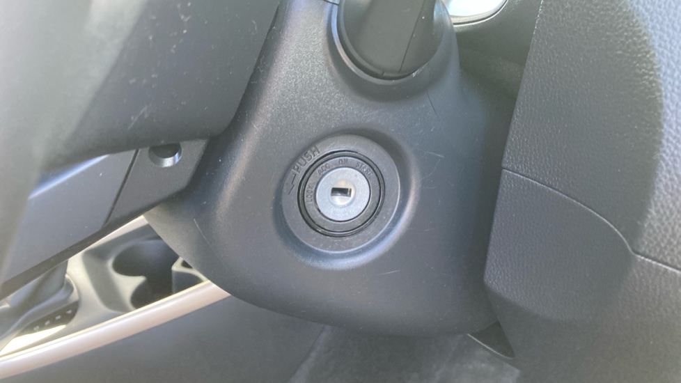 Toyota Aygo X 1.0 VVT-i Edge 5dr Auto Petrol Hatchback - Image 16