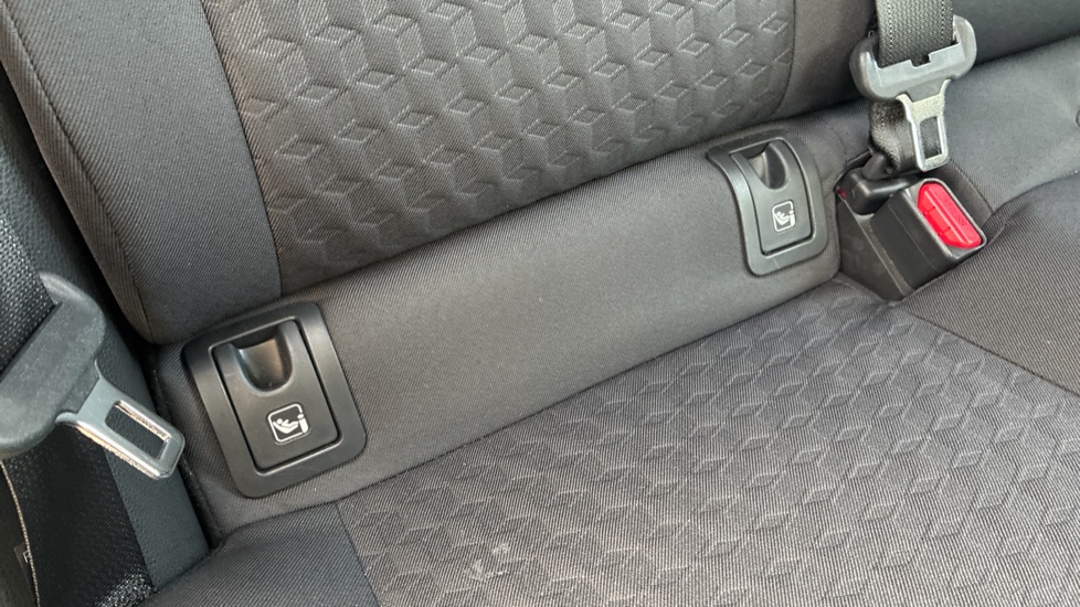 Toyota Yaris 1.5 Hybrid Icon 5dr CVT Hybrid Hatchback - Image 14
