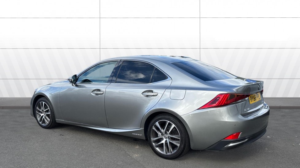 Lexus IS 300h Advance 4dr CVT Auto Hybrid Saloon - Image 2