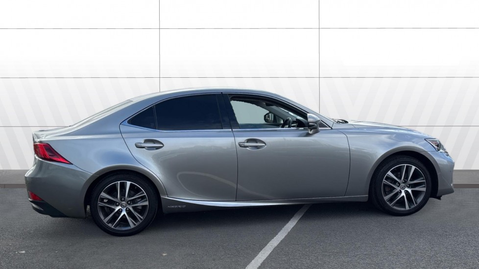 Lexus IS 300h Advance 4dr CVT Auto Hybrid Saloon - Image 5