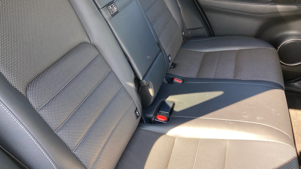Lexus NX 300h 2.5 F-Sport 5dr CVT Hybrid Estate - Image 17