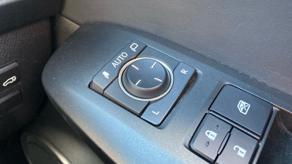 Lexus NX 300h 2.5 F-Sport 5dr CVT Hybrid Estate - Image 48