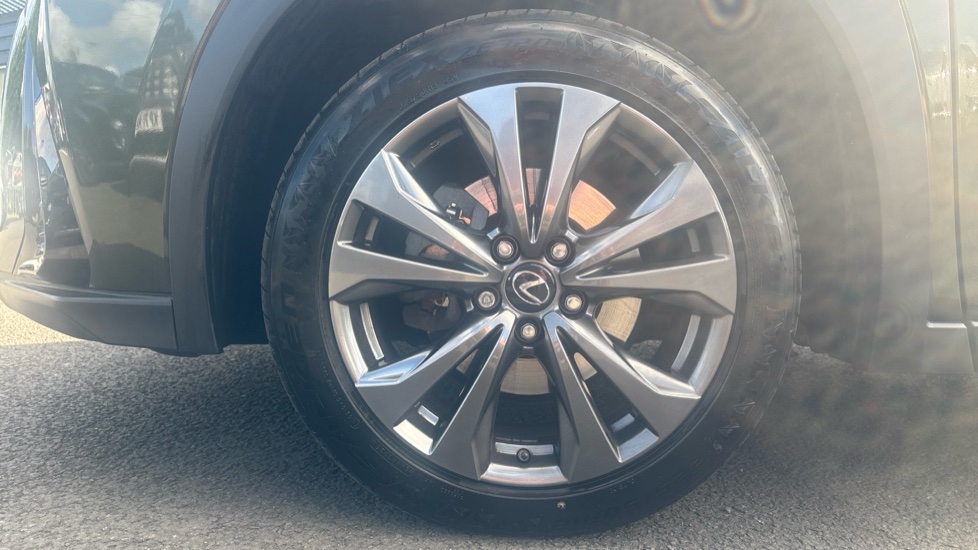 Lexus UX 250h 2.0 F-Sport Design 5dr CVT Hybrid Hatchback - Image 7