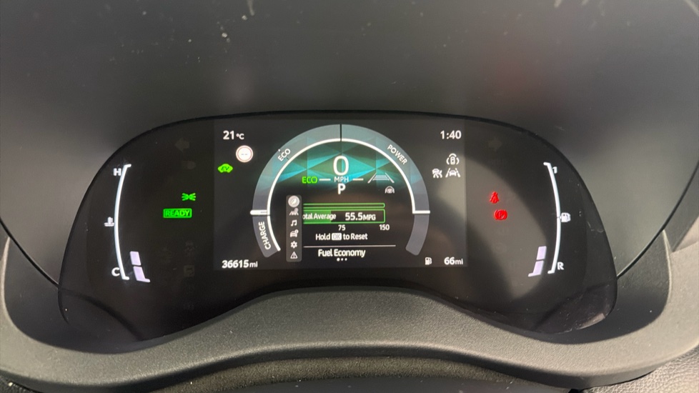Toyota Yaris Cross 1.5 Hybrid Icon 5dr CVT Hybrid Estate - Image 11