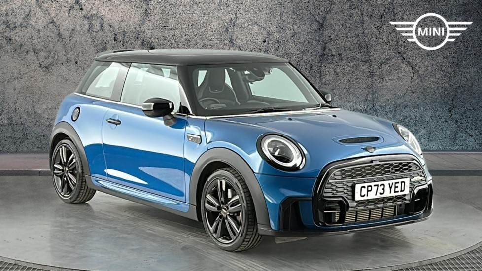 2023 Mini Hatch