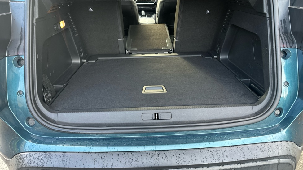 Citroen C5 Aircross 1.6 PureTech 180 Flair 5dr EAT8 Petrol Hatchback - Image 31