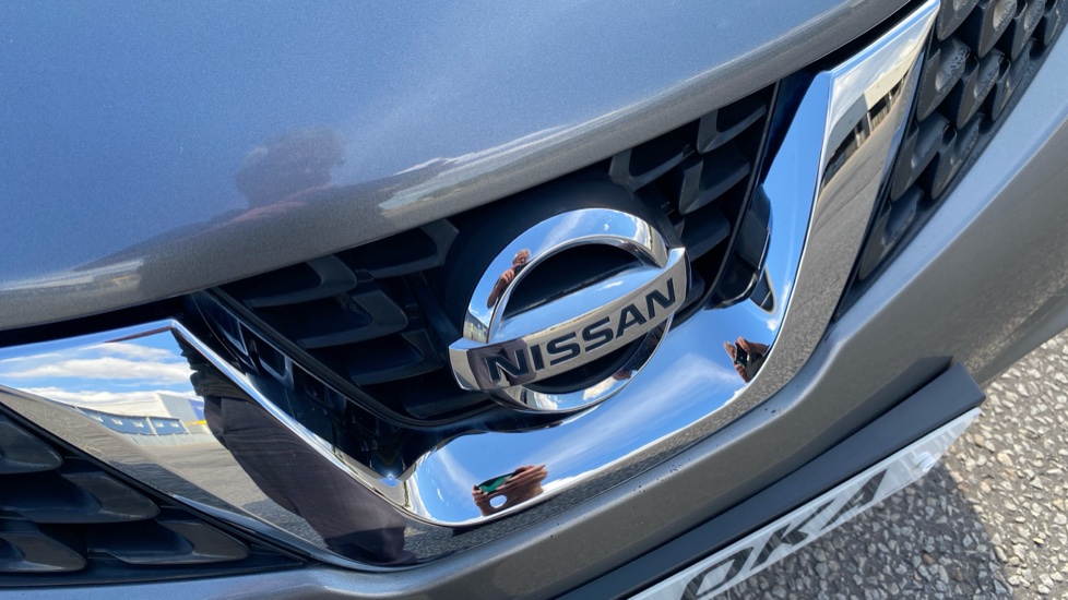 Nissan Juke 1.6 [94] Visia 5dr Petrol Hatchback - Image 21