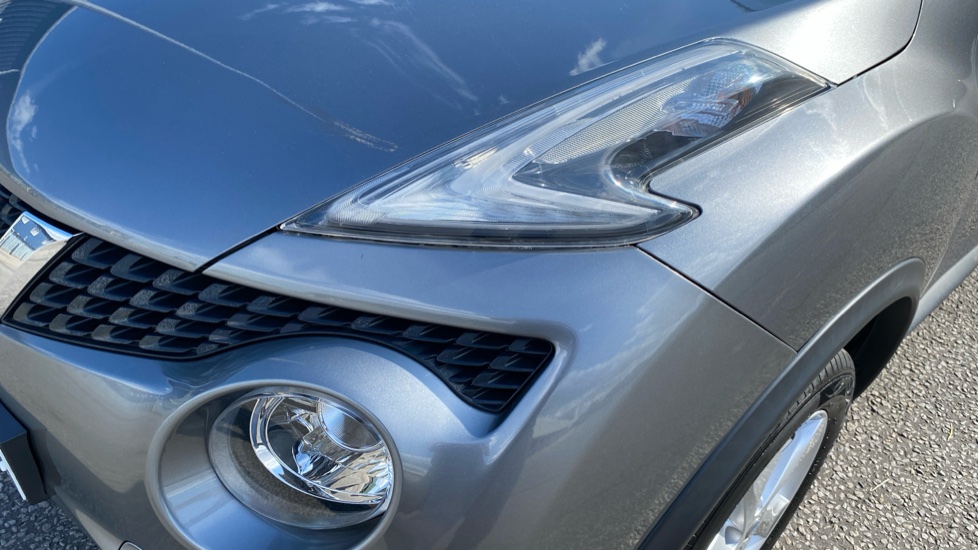 Nissan Juke 1.6 [94] Visia 5dr Petrol Hatchback - Image 22
