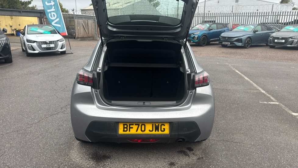 Peugeot 208 1.2 PureTech 100 Active 5dr Petrol Hatchback - Image 4