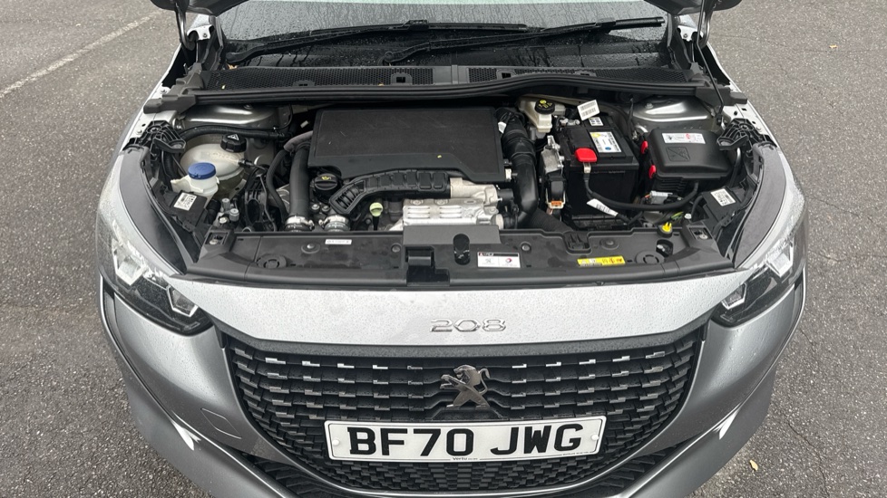 Peugeot 208 1.2 PureTech 100 Active 5dr Petrol Hatchback - Image 8