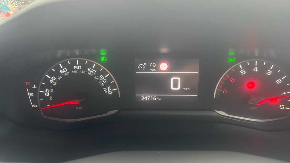 Peugeot 208 1.2 PureTech 100 Active 5dr Petrol Hatchback - Image 12
