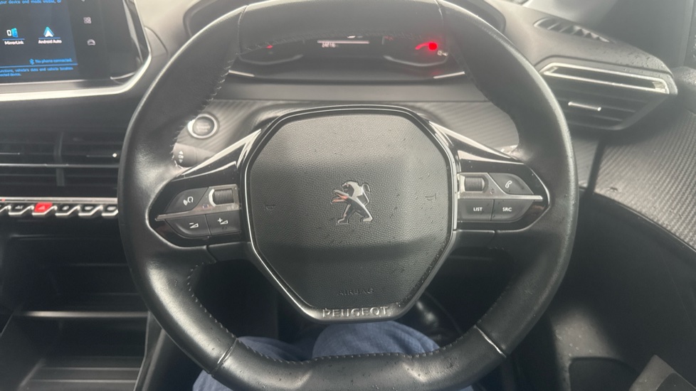 Peugeot 208 1.2 PureTech 100 Active 5dr Petrol Hatchback - Image 19