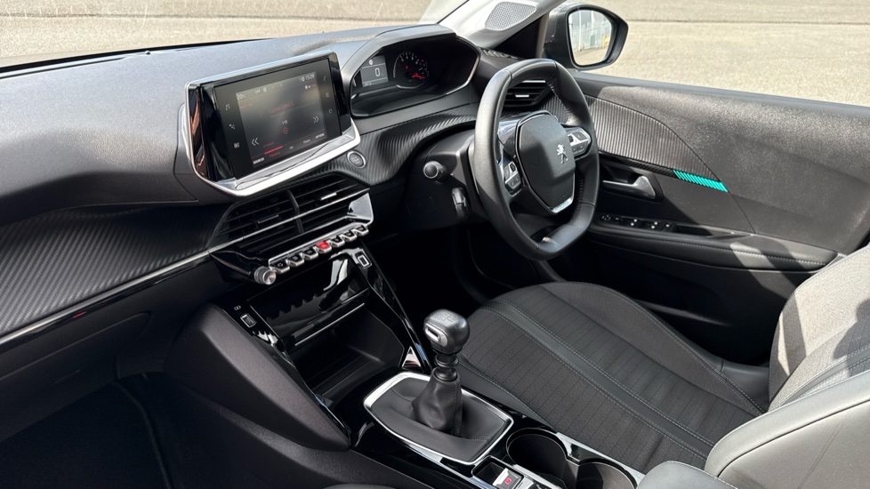 Peugeot 208 1.2 PureTech 100 Allure 5dr Petrol Hatchback - Image 9