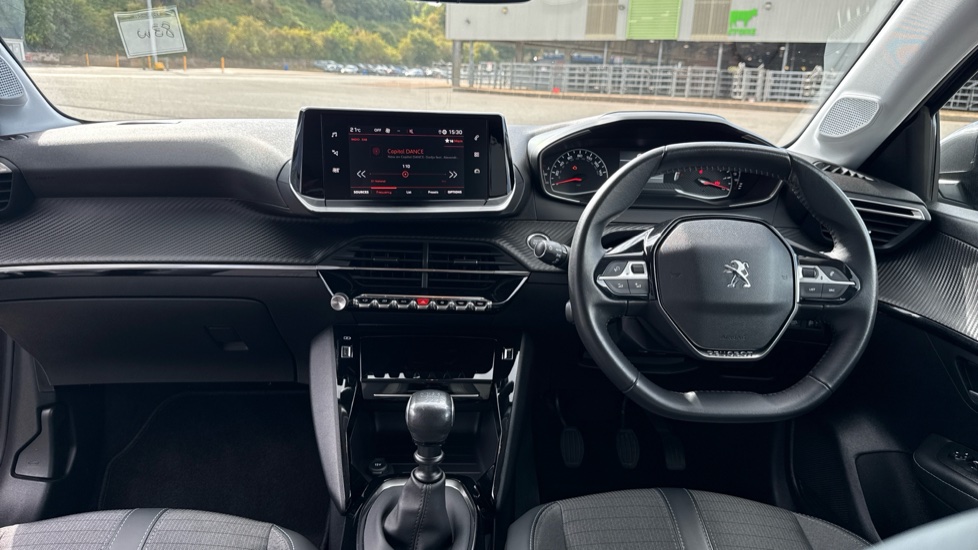 Peugeot 208 1.2 PureTech 100 Allure 5dr Petrol Hatchback - Image 10