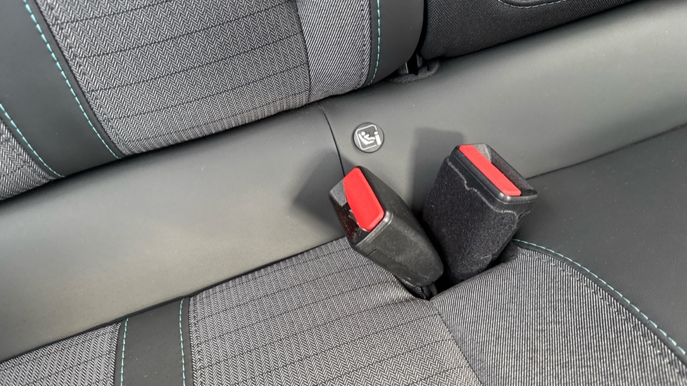 Peugeot 208 1.2 PureTech 100 Allure 5dr Petrol Hatchback - Image 17