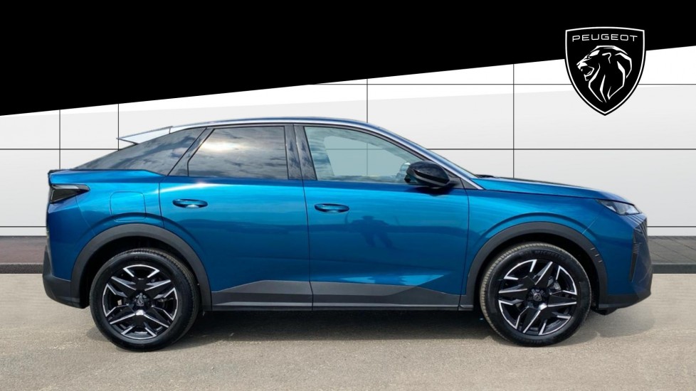 Peugeot 3008 1.2 Hybrid 136 Allure 5dr e-DSC6 Petrol Estate - Image 5
