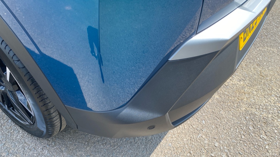 Peugeot 3008 1.2 Hybrid 136 Allure 5dr e-DSC6 Petrol Estate - Image 30