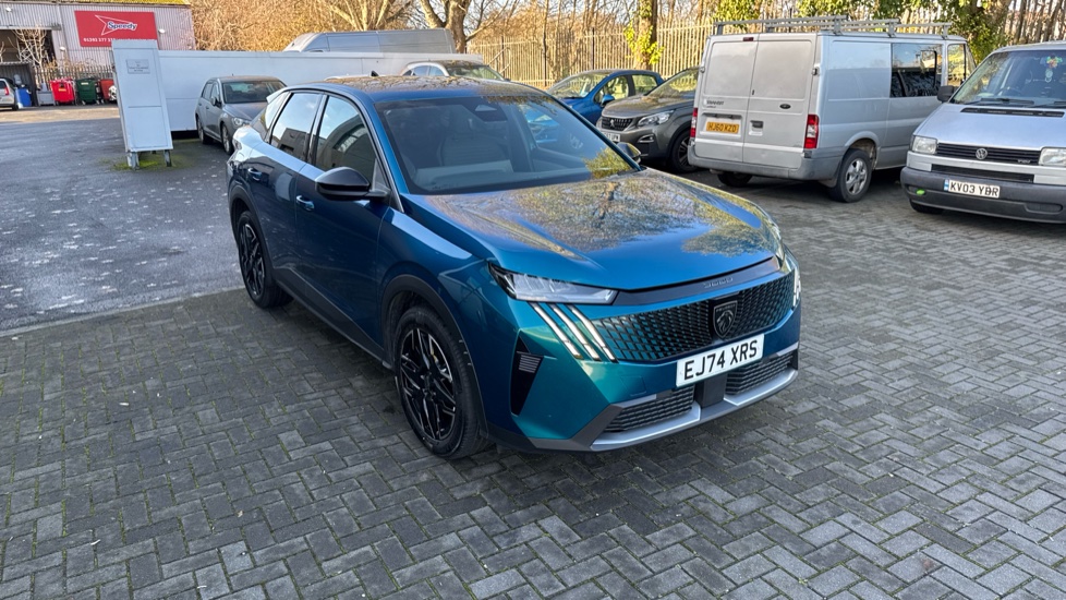 Peugeot 3008 1.2 Hybrid 136 Allure 5dr e-DSC6 Petrol Estate - Image 35