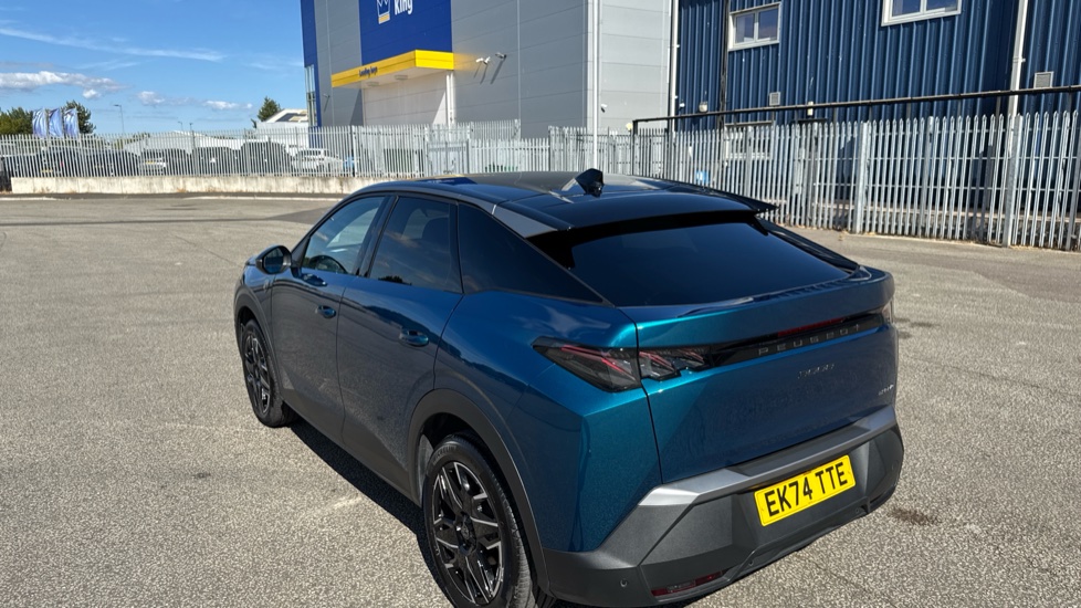 Peugeot 3008 1.2 Hybrid 136 GT 5dr e-DSC6 Petrol Estate - Image 44