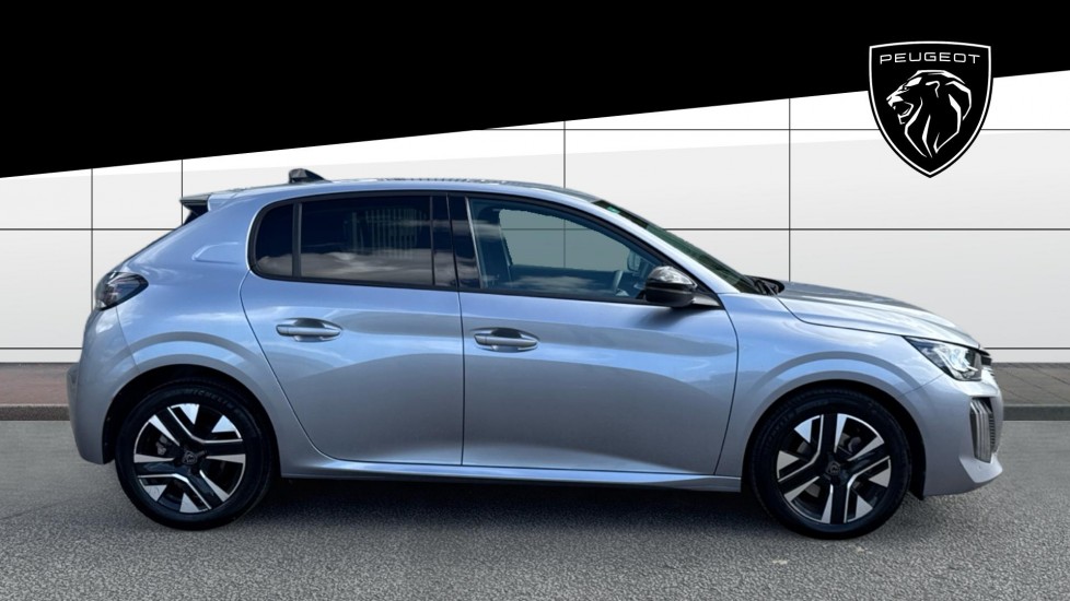 Peugeot 208 1.2 PureTech 100 Allure 5dr Petrol Hatchback - Image 5