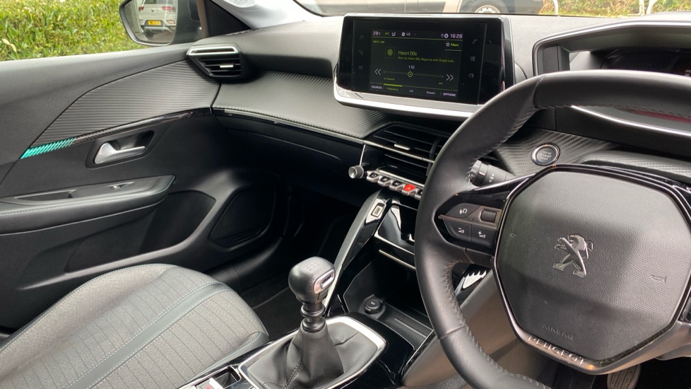 Peugeot 208 1.2 PureTech 100 Allure Premium 5dr Petrol Hatchback - Image 14