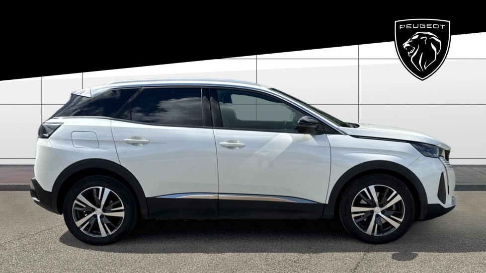 Peugeot 3008 1.6 Hybrid 180 Allure 5dr e-EAT8 Estate - Image 5