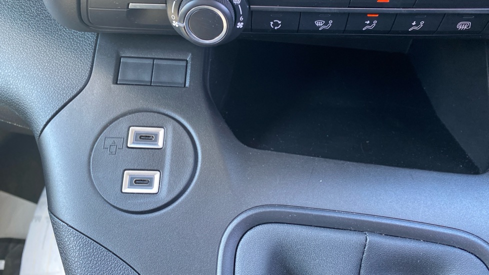 Peugeot Partner Long Diesel 1.5 BlueHDi 100 Professional Crew Van - Image 25
