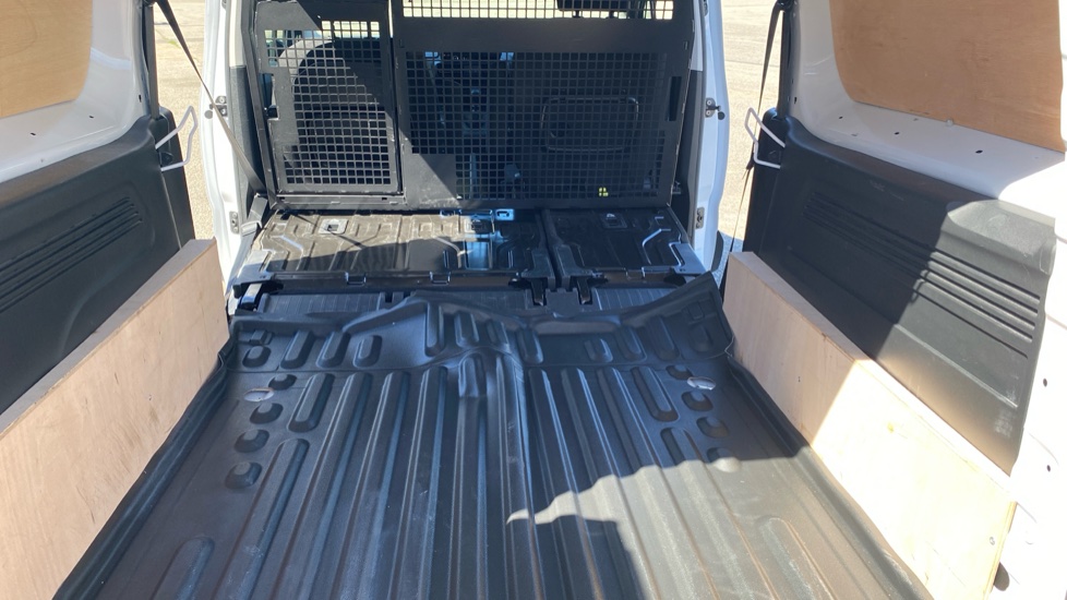 Peugeot Partner Long Diesel 1.5 BlueHDi 100 Professional Crew Van - Image 34