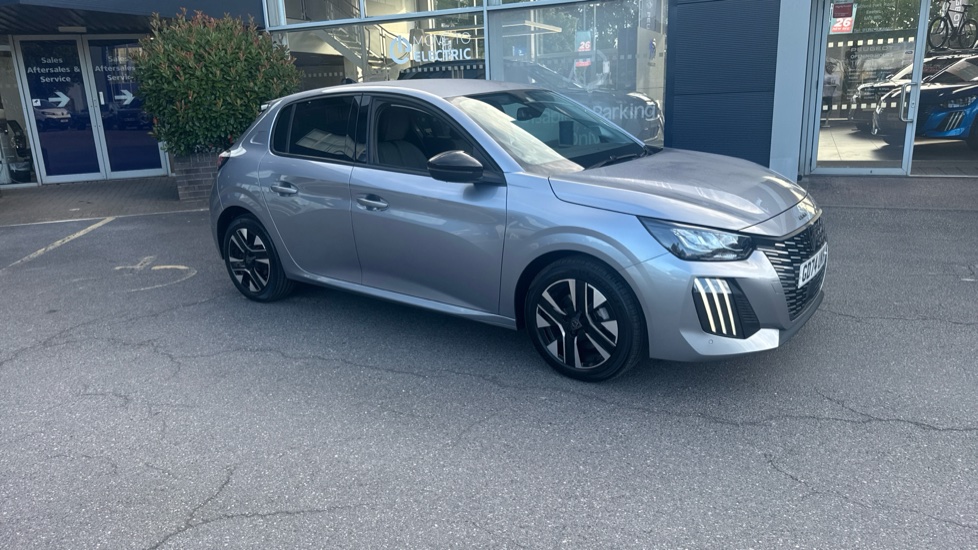 Peugeot 208 1.2 PureTech 100 Allure 5dr Petrol Hatchback - Image 37