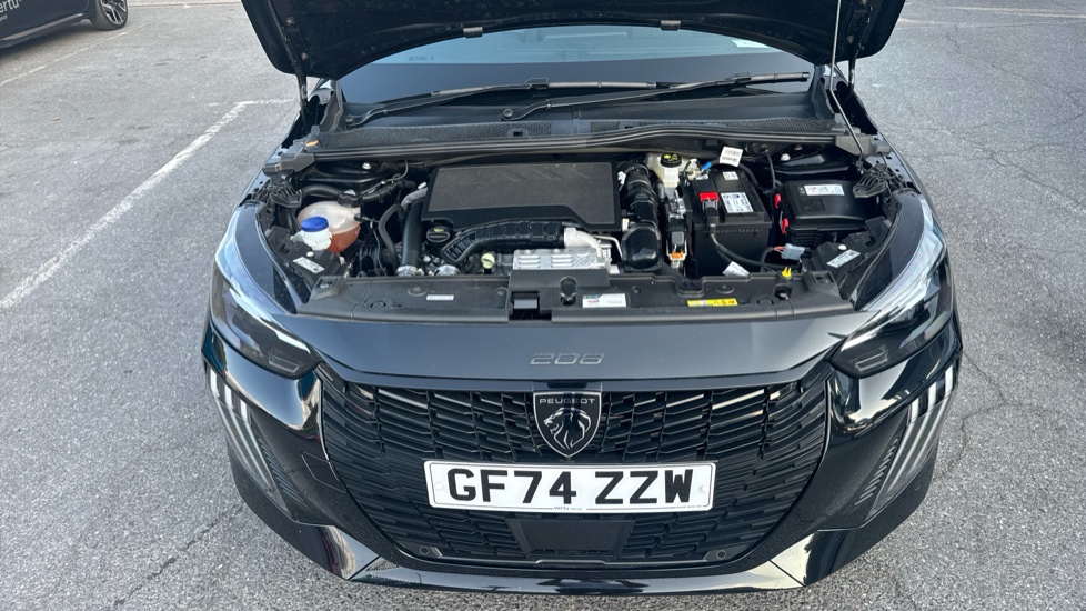 Peugeot 208 1.2 PureTech 100 GT 5dr Petrol Hatchback - Image 8