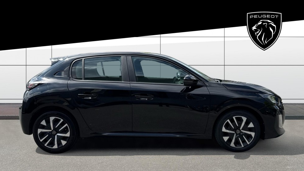 Peugeot 208 1.2 PureTech 100 Active 5dr Petrol Hatchback - Image 5