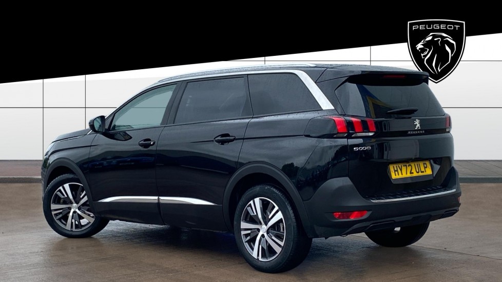 Peugeot 5008 1.2 PureTech Allure Premium+ 5dr Petrol Estate - Image 2
