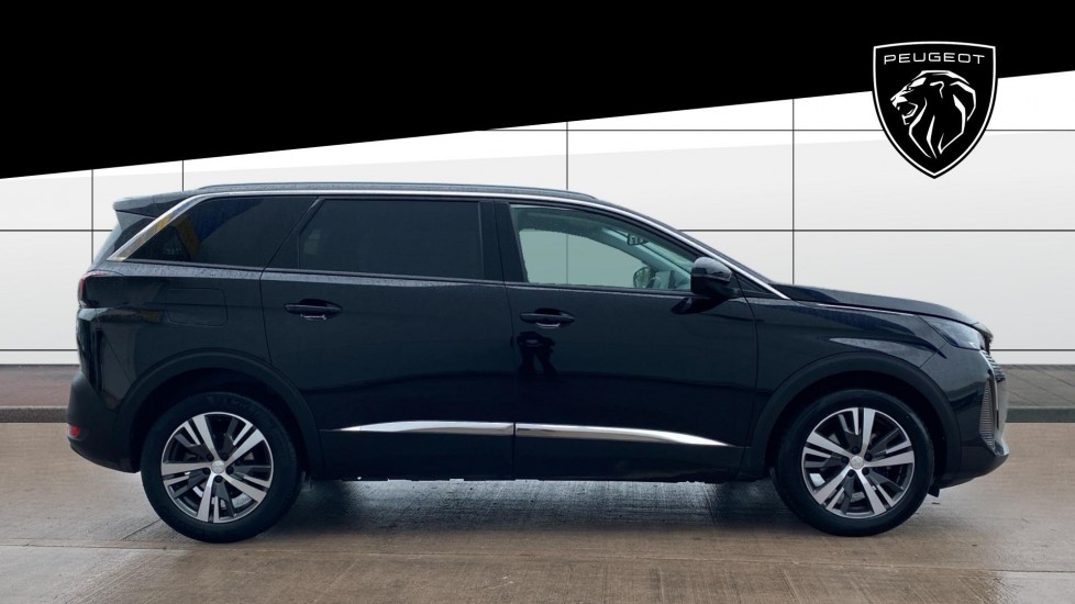 Peugeot 5008 1.2 PureTech Allure Premium+ 5dr Petrol Estate - Image 5