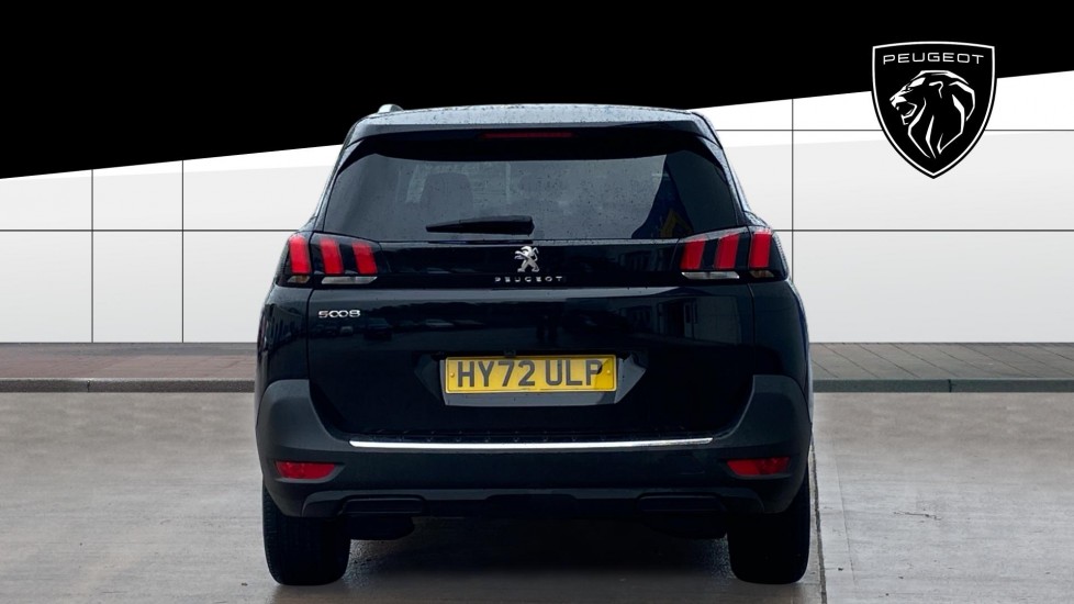 Peugeot 5008 1.2 PureTech Allure Premium+ 5dr Petrol Estate - Image 6