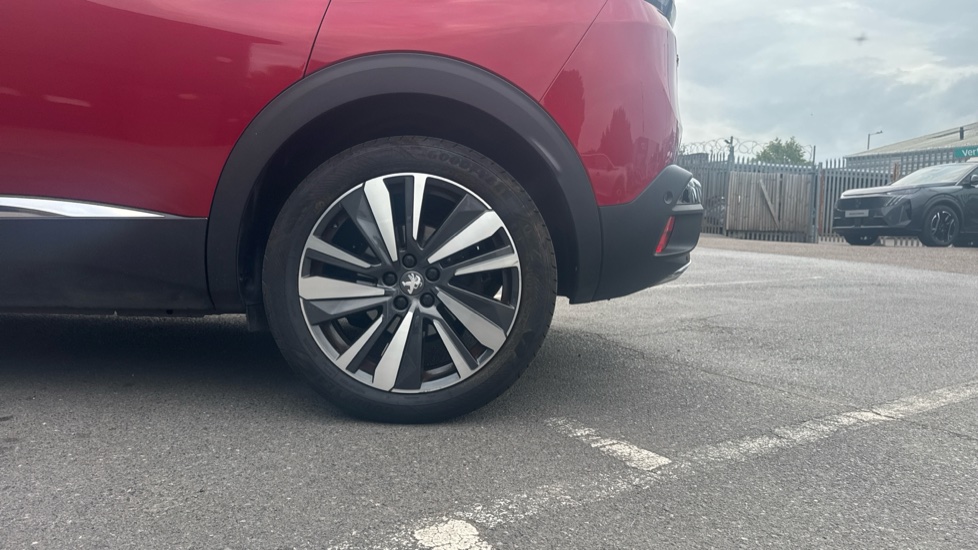Peugeot 3008 1.2 PureTech GT Line Premium 5dr Petrol Estate - Image 7
