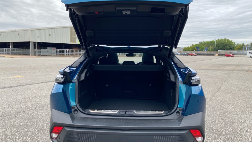 Peugeot 408 1.2 PureTech GT 5dr EAT8 Petrol Hatchback - Image 4