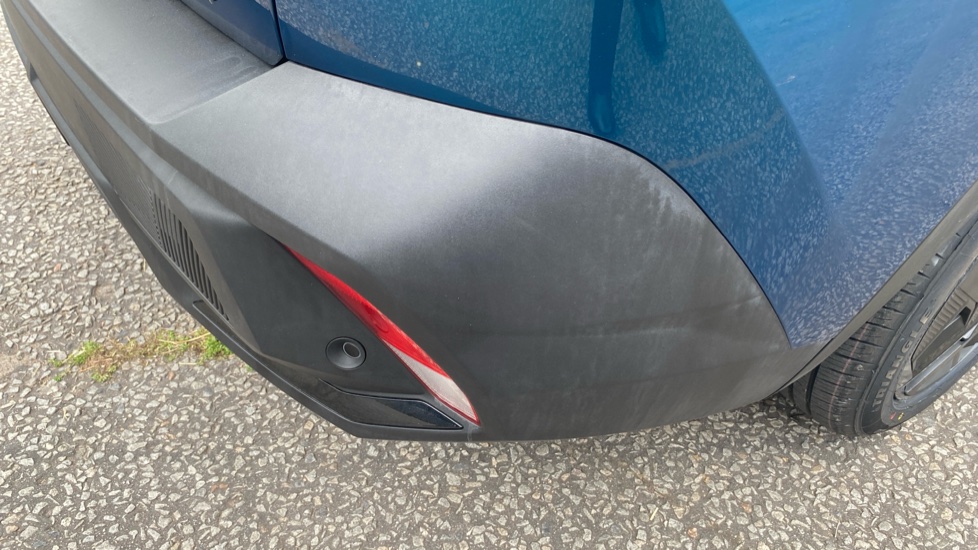 Peugeot 408 1.2 PureTech GT 5dr EAT8 Petrol Hatchback - Image 39