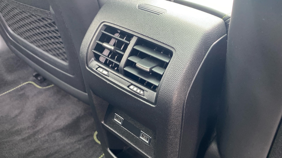 Peugeot 408 1.2 PureTech GT 5dr EAT8 Petrol Hatchback - Image 45