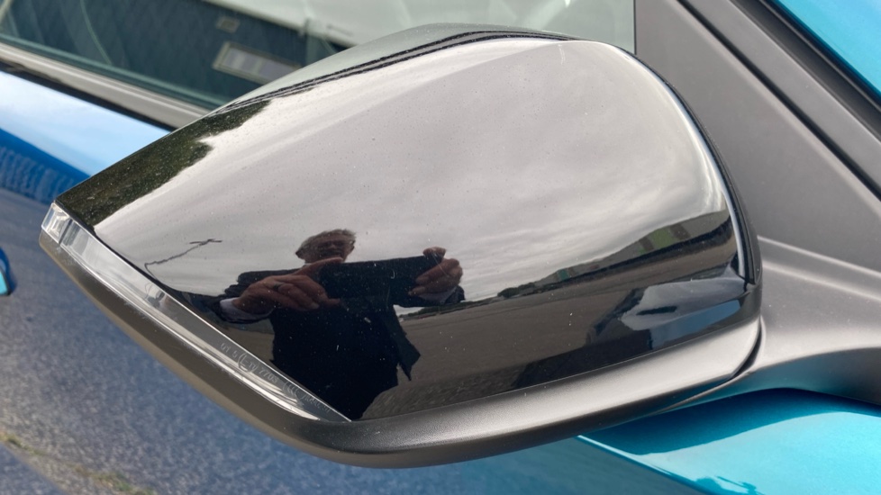 Peugeot 408 1.2 PureTech GT 5dr EAT8 Petrol Hatchback - Image 48