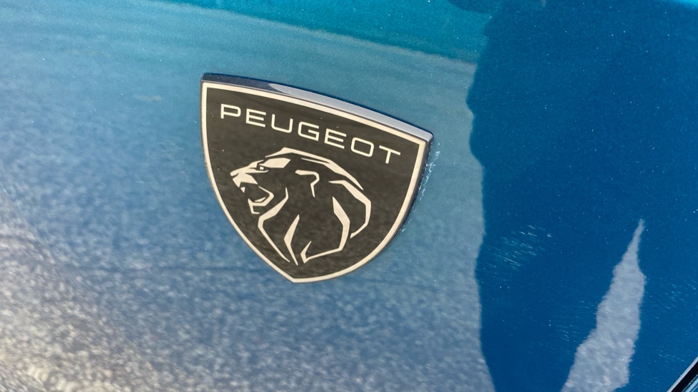 Peugeot 408 1.2 PureTech GT 5dr EAT8 Petrol Hatchback - Image 49