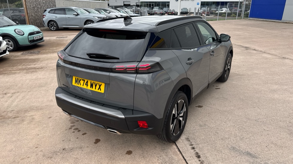 Peugeot 2008 1.2 PureTech 130 Allure 5dr Petrol Estate - Image 31
