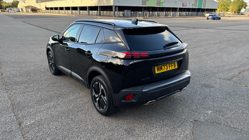 Peugeot 2008 1.2 PureTech 130 GT 5dr EAT8 Petrol Estate - Image 35