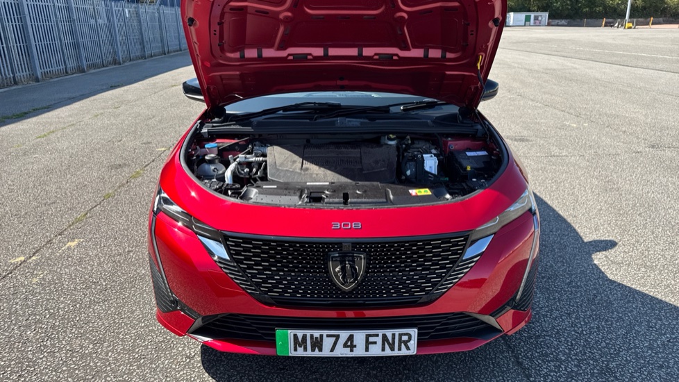 Peugeot 308 115kW GT 54kWh 5dr Auto Electric Hatchback - Image 8