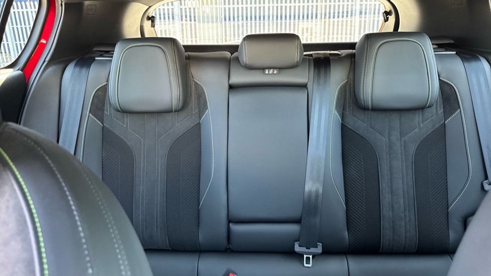 Peugeot 308 115kW GT 54kWh 5dr Auto Electric Hatchback - Image 15